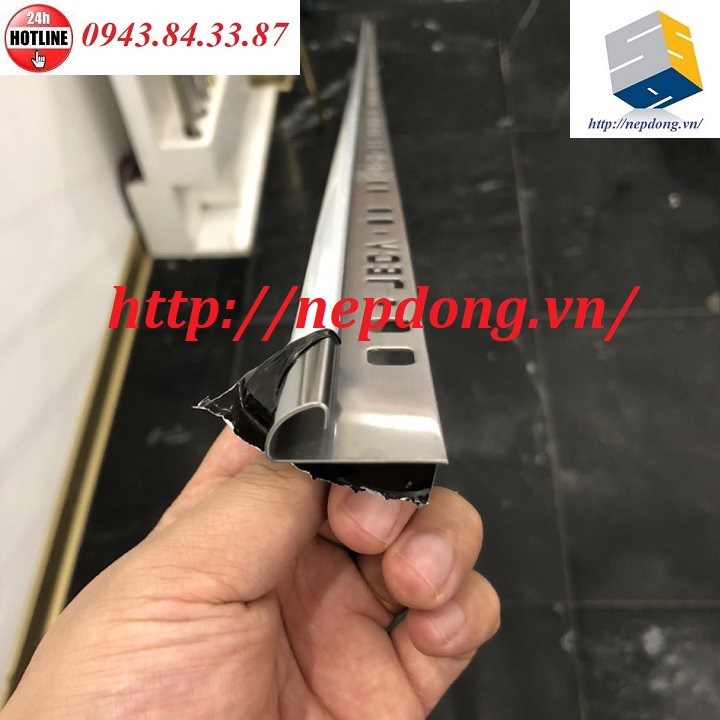 ke ốp góc gạch bằng inox